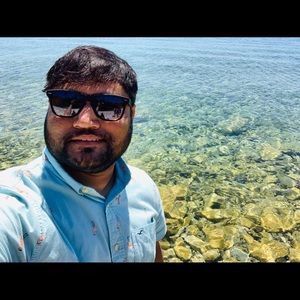 Meet your Posher, Neel